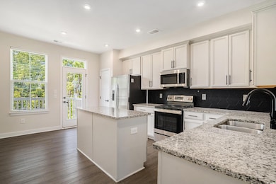 303 Golan Cir unit E, Myrtle Beach, SC 29579 - photo 7