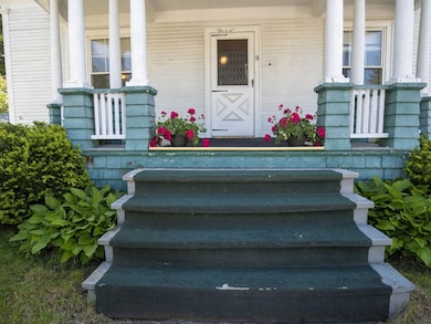 Sweet Front Porch