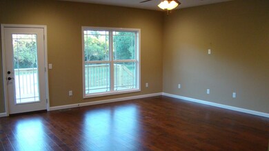 609 Meadowlark Dr, Shelbyville, TN 37160 - photo 5