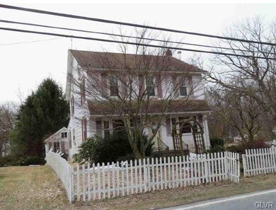 4554 Best Station Rd, Slatington, PA 18080 - photo 3