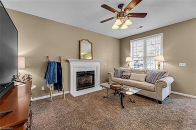 3644 Shadow Ridge Dr, High Point, NC 27265 - photo 6