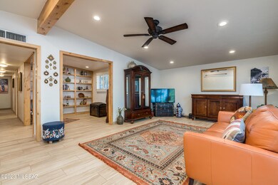 Livingroom to Den