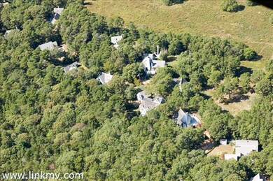 14R Pulpit Rock Rd, Oak Bluffs, MA 02557 - photo 7