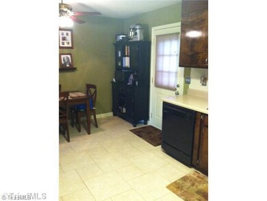 249 River Hill Rd, Statesville, NC 28625 - photo 6