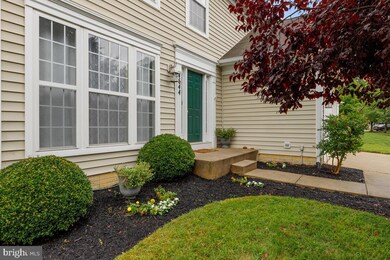 4644 Queens Grove St, White Plains, MD 20695 - photo 2