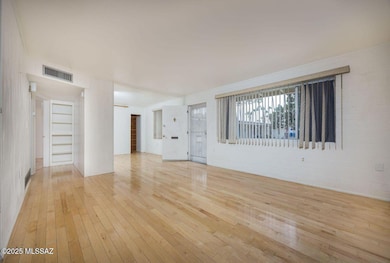 390 N Silverbell Rd unit 32, Tucson, AZ 85745 - photo 7