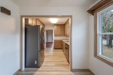 1203 Maxwell Ave Ames-26