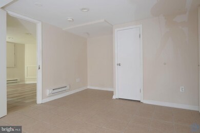 4041 Wilkens Ave unit C, Baltimore, MD 21229 - photo 5