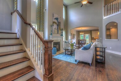 WE_EntrytoLiving_MODEL