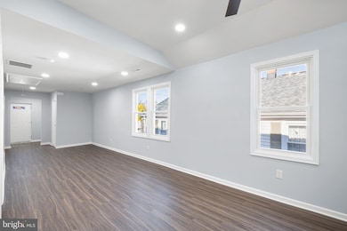 204 S Dupont Rd, Wilmington, DE 19805 - photo 4