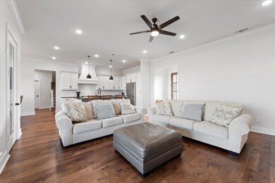 108 Chisolm Trail, Pottsboro, TX 75076 - photo 6