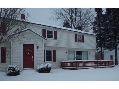 18 Edwards St, Colebrook, NH 03576 - photo 2