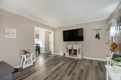 1620 Royal Oak St SW, Wyoming, MI 49519 - photo 6