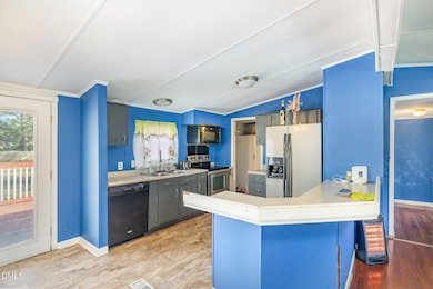 5880 Kellys Landing Rd, Fayetteville, NC 28306 - photo 6