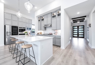 Plenty of cabinet storage with multi-dimensional f