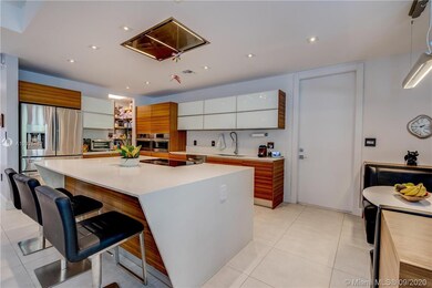 5 Element Induction Cooktop.