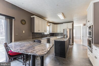 1431 Abbey Ln, Huntingtown, MD 20639 - photo 2