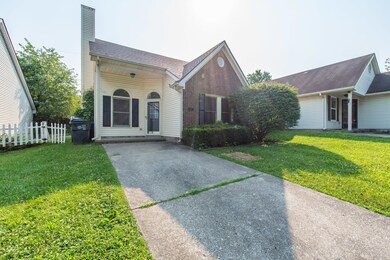 20210705-613-Princeton-Cir-blondell-real