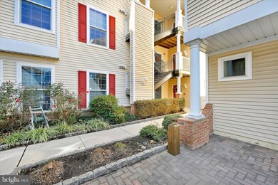 5006 Hollington Dr unit 204, Owings Mills, MD 21117 - photo 3