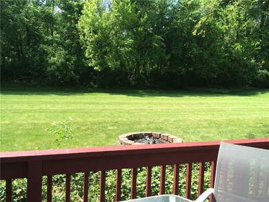 3341 W Ravenfield Blvd, Greenfield, IN 46140 - photo 3