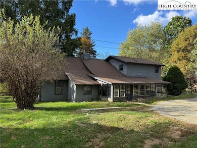 394 Niley Cook Rd, Blowing Rock, NC 28605 - photo 3