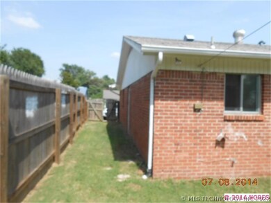 1112 N Hickory Ave, Broken Arrow, OK 74012 - photo 3