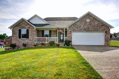 291 Misty Brooke Dr, Mount Washington, KY 40047 - photo 2