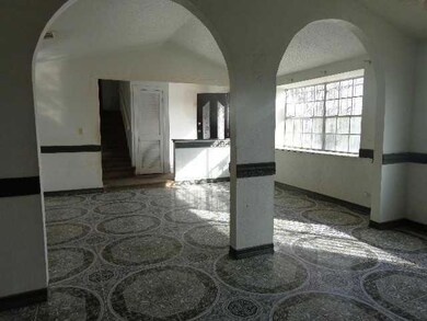 10301 Shannon Place, El Paso, TX 79925 - photo 5