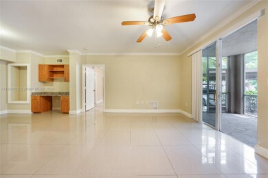 6511 Emerald Dunes Dr unit 108, West Palm Beach, FL 33411 - photo 2