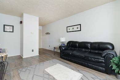 1550 Hunt Dr unit C, Normal, IL 61761 - photo 4