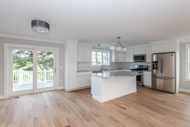 31 Johnson St unit B, Newburyport, MA 01950 - photo 5