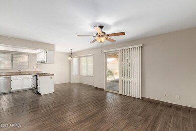 2218 W Knox Rd, Chandler, AZ 85224 - photo 7