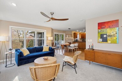 1648 Red Oak Dr, Coralville, IA 52241 - photo 4