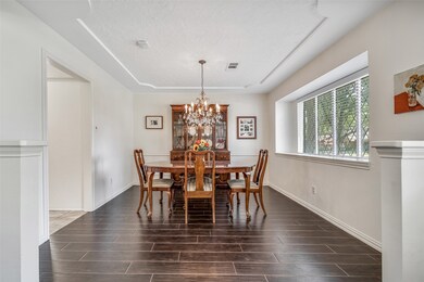 1020 Cheshire Ln, Houston, TX 77018 - photo 7