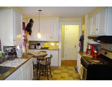 25 Maynard Rd, Northampton, MA 01060 - photo 4