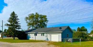 Exterior 4