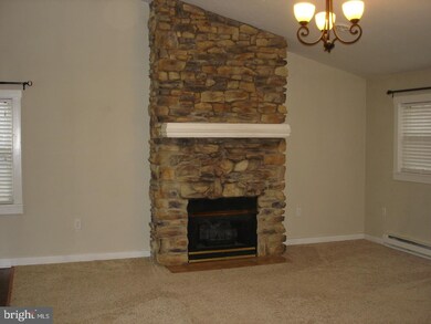 12 Stuart Dr unit 906, East Berlin, PA 17316 - photo 2