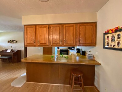 324 Maple St, Tipton, IN 46072 - photo 4