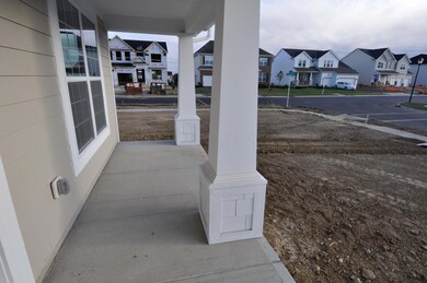 COLU_Fox_Glen_511_porch