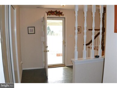 946 Doncaster Dr, West Deptford, NJ 08066 - photo 3