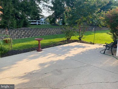 35 Barbary Ln, Columbus, NJ 08022 - photo 7