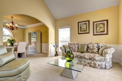 Formaal Living and Dining