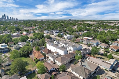 209 N Edgewood St unit A, Houston, TX 77011 - photo 5