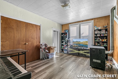 441 N Grape St, Medford, OR 97501 - photo 5