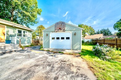 18 Village St, Concord, NH 03303 - photo 5