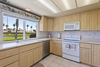 004_Kitchen