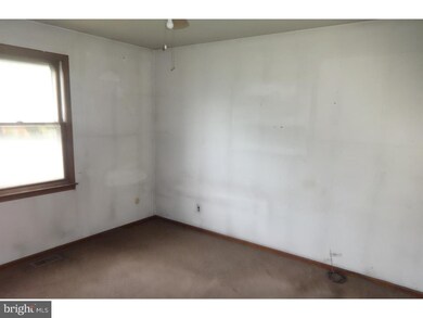 100 Gloucester Ave, West Deptford, NJ 08086 - photo 6