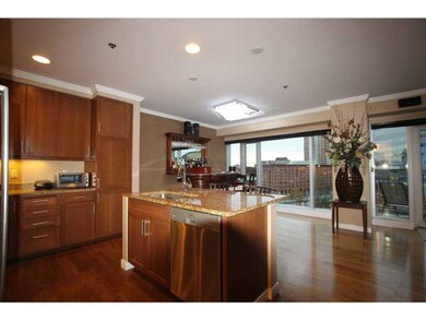 Waterplace unit 611, Providence, RI 02903 - photo 2