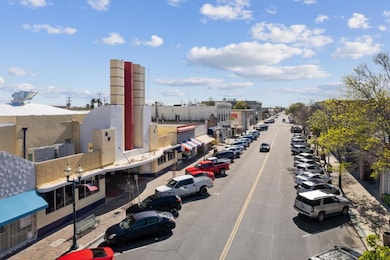 422 J St, Los Banos, CA 93635 - photo 4