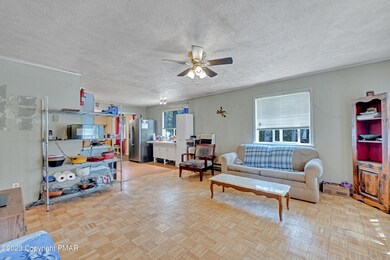 9851 Deerwood Dr, Tobyhanna, PA 18466 - photo 7